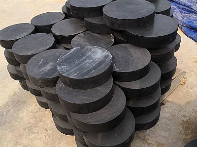 莲湖区板式橡胶支座由若干层橡胶片与薄钢板经加压硫化